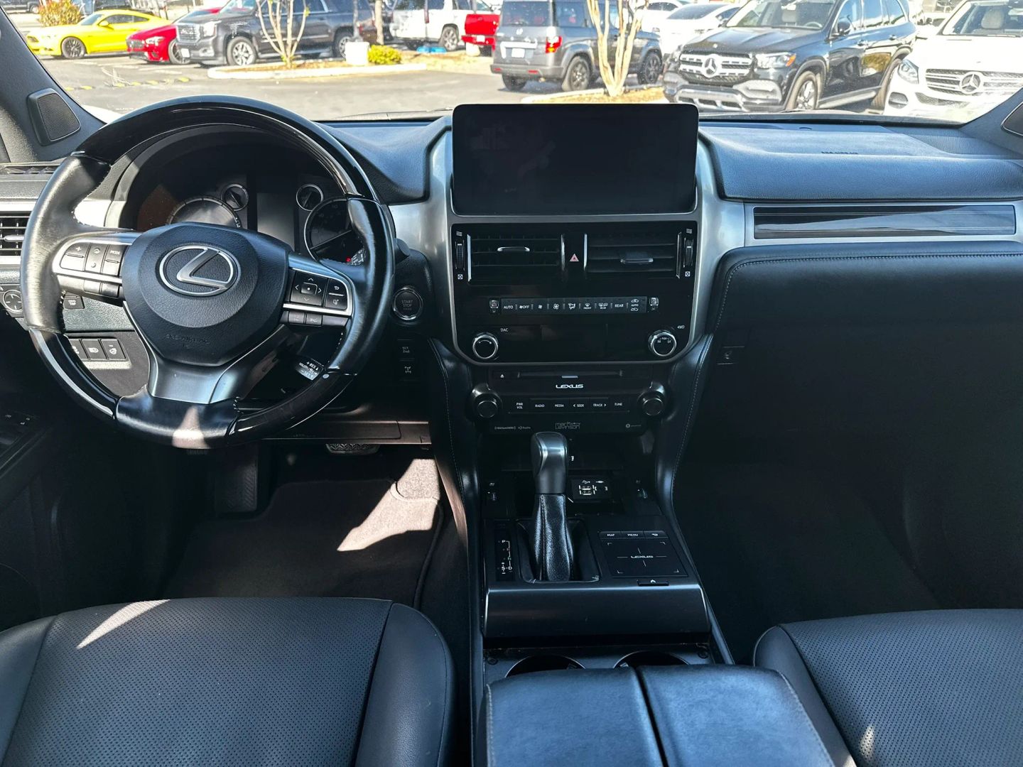 Photo 26 of this Lexus GX 460