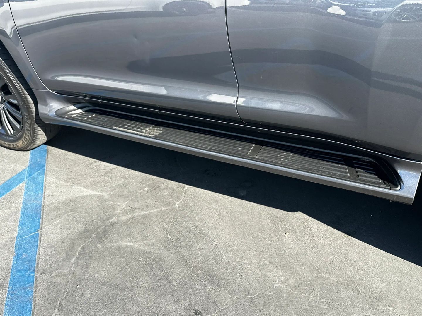 Photo 40 of this Lexus GX 460