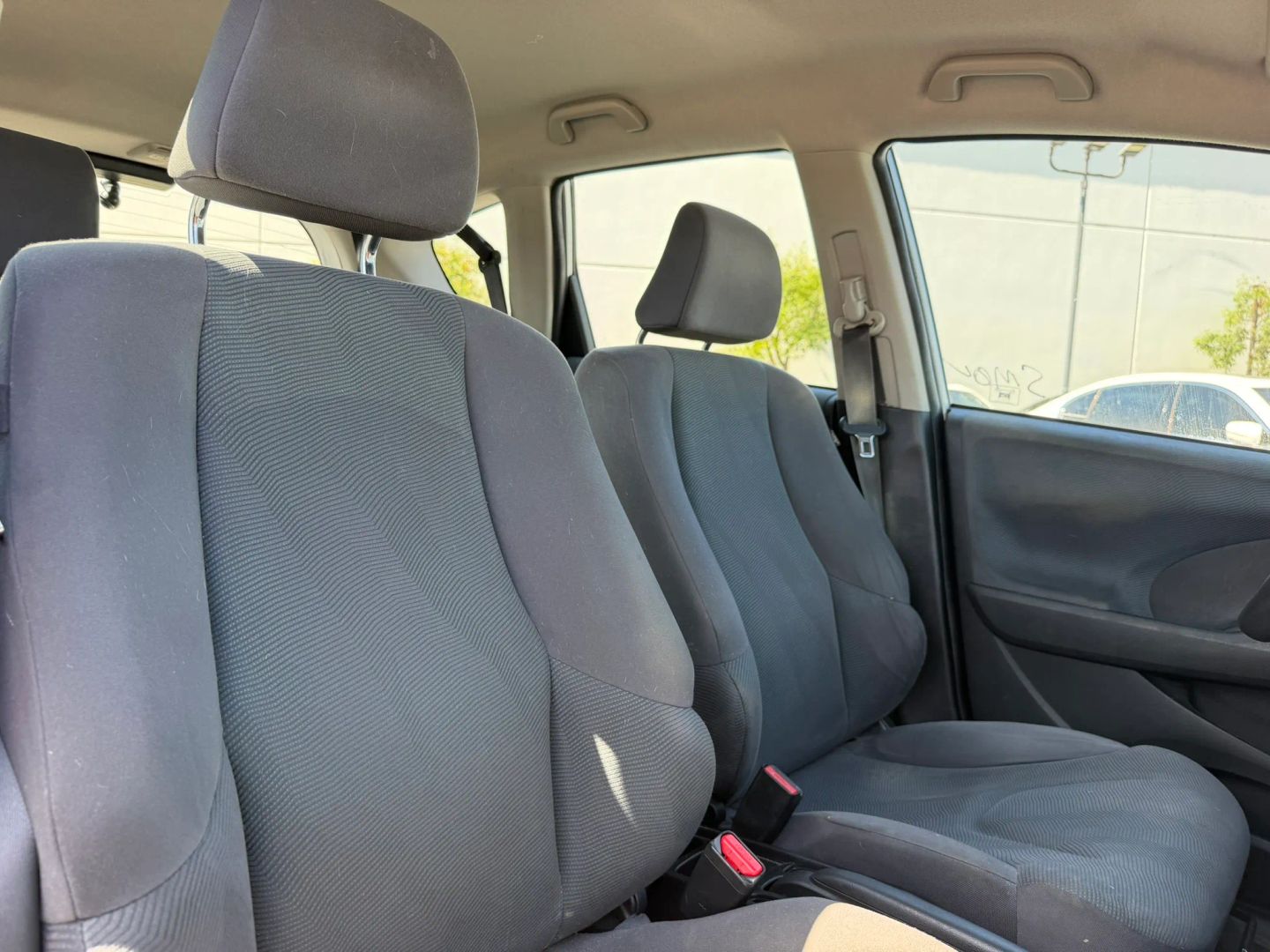Photo 14 of this Honda Fit