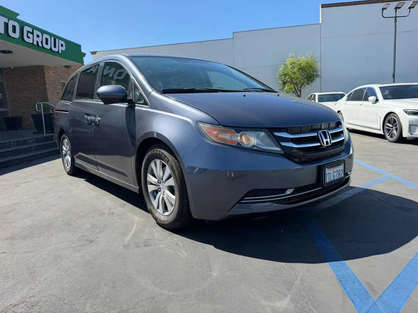 Photo 3 of this Honda Odyssey