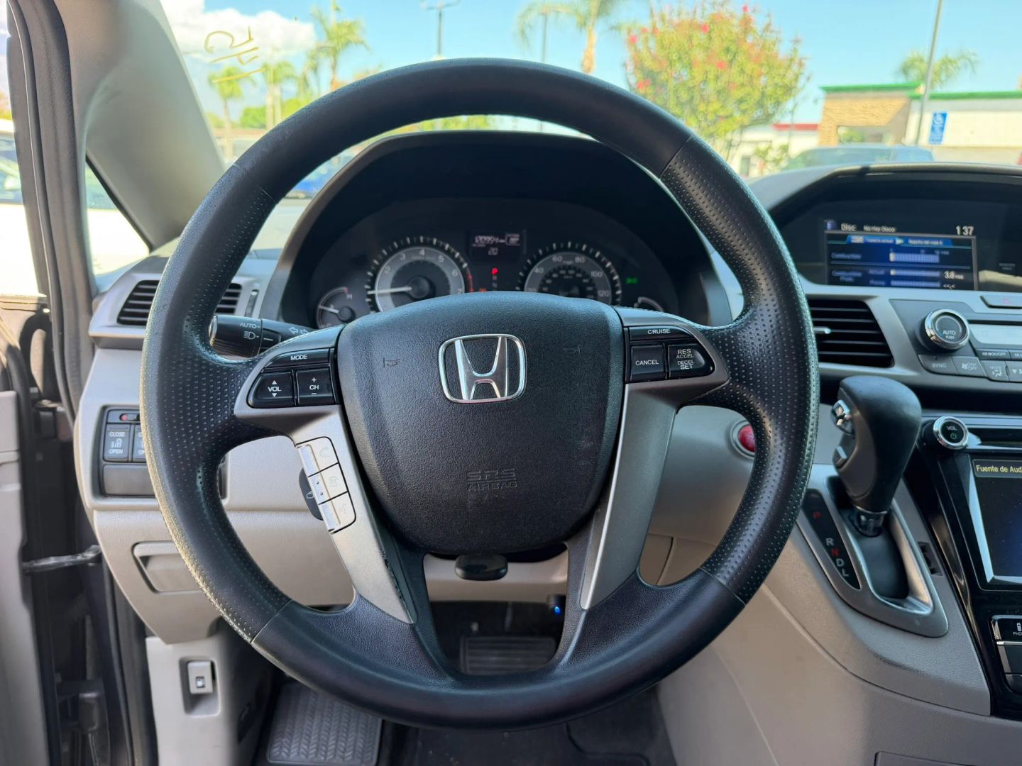 Photo 22 of this Honda Odyssey