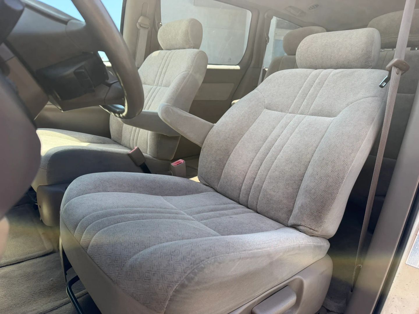 Photo 10 of this Toyota Sienna
