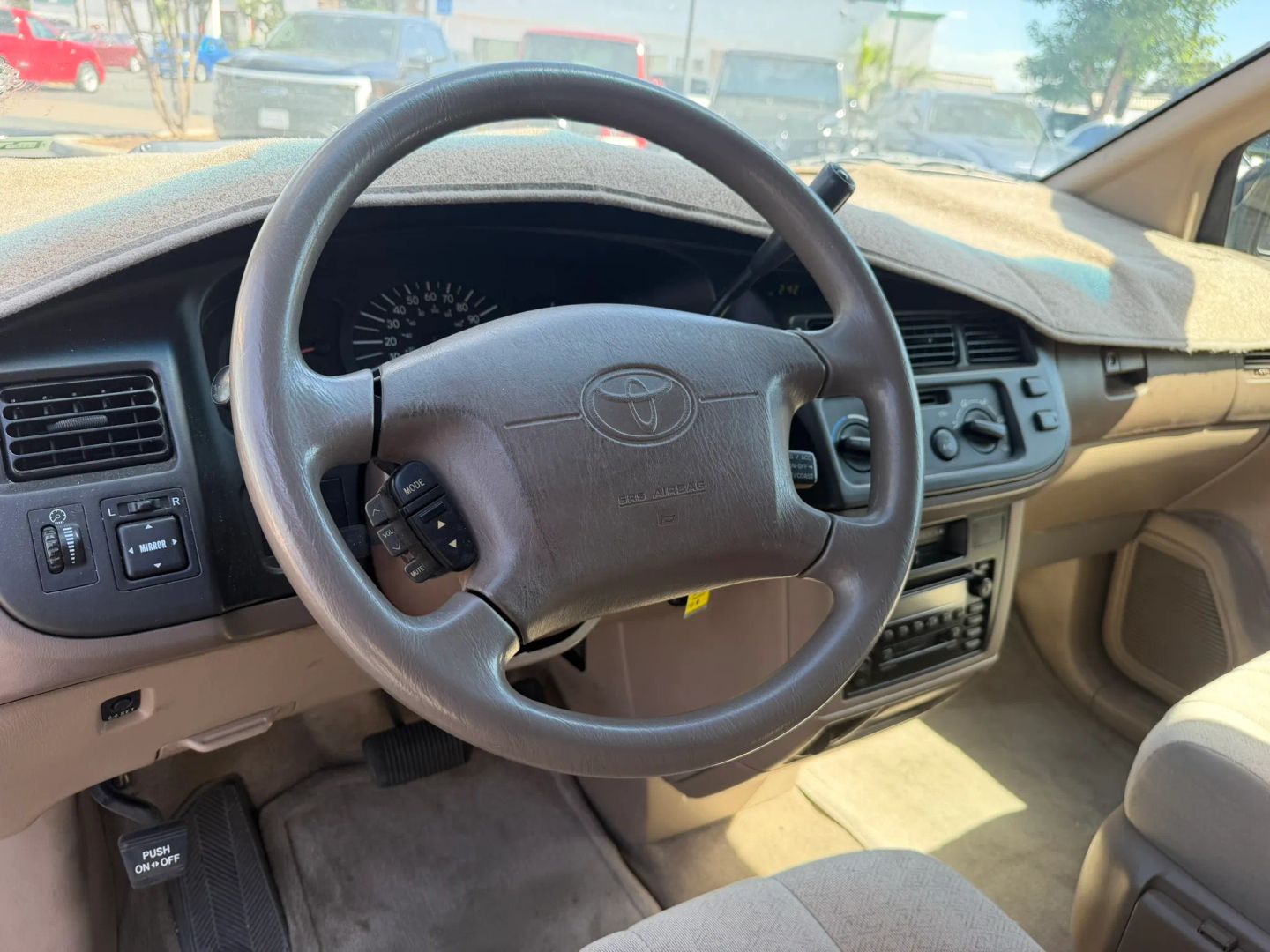 Photo 12 of this Toyota Sienna