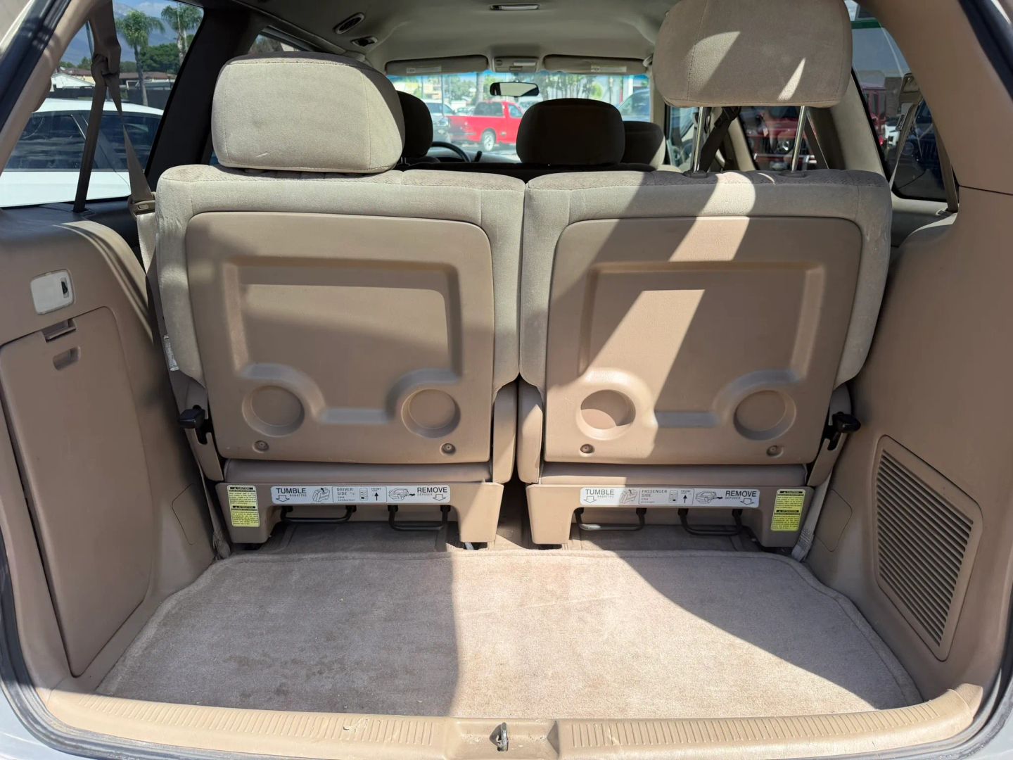 Photo 16 of this Toyota Sienna