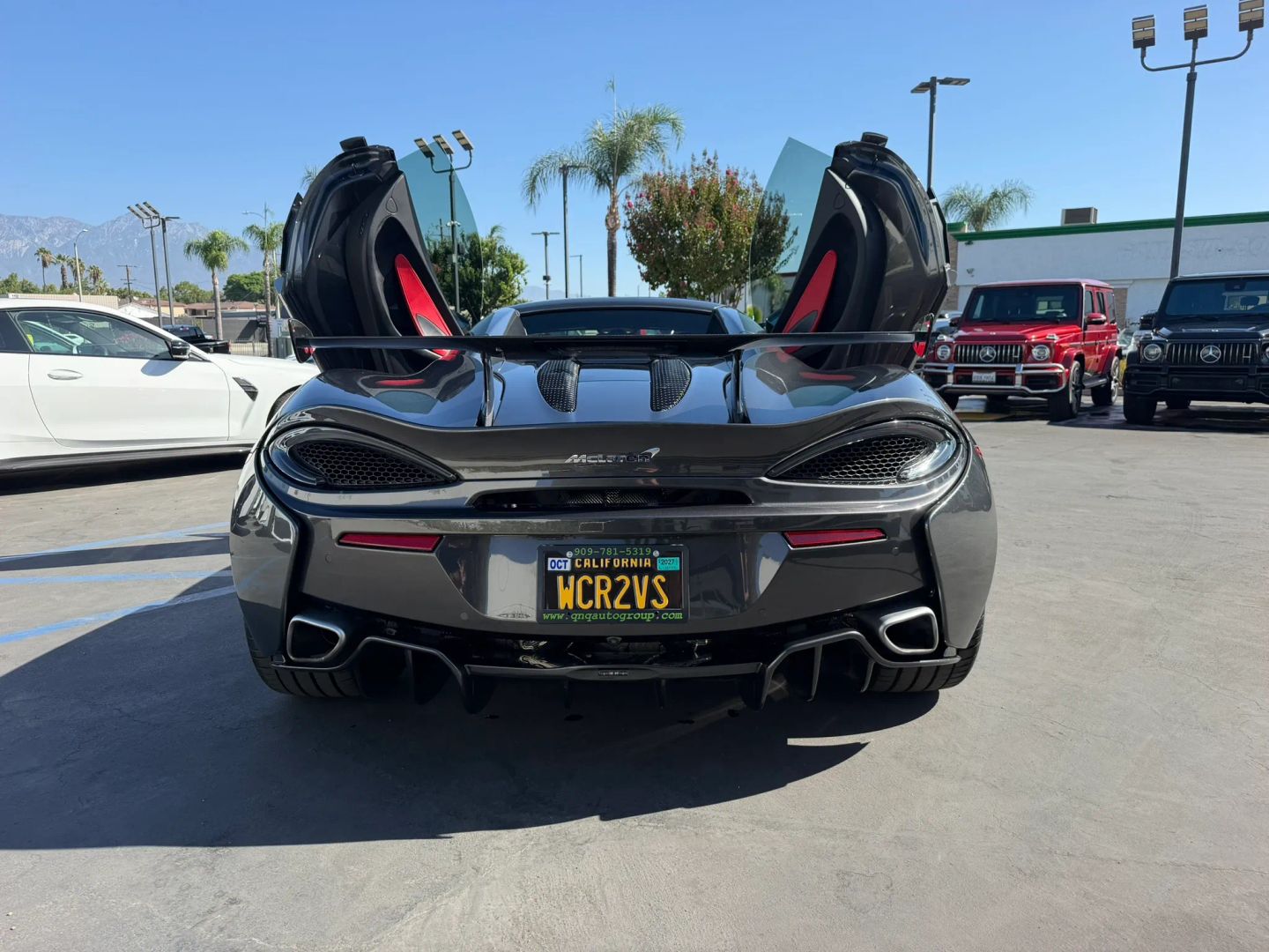 Photo 11 of this McLaren 570S
