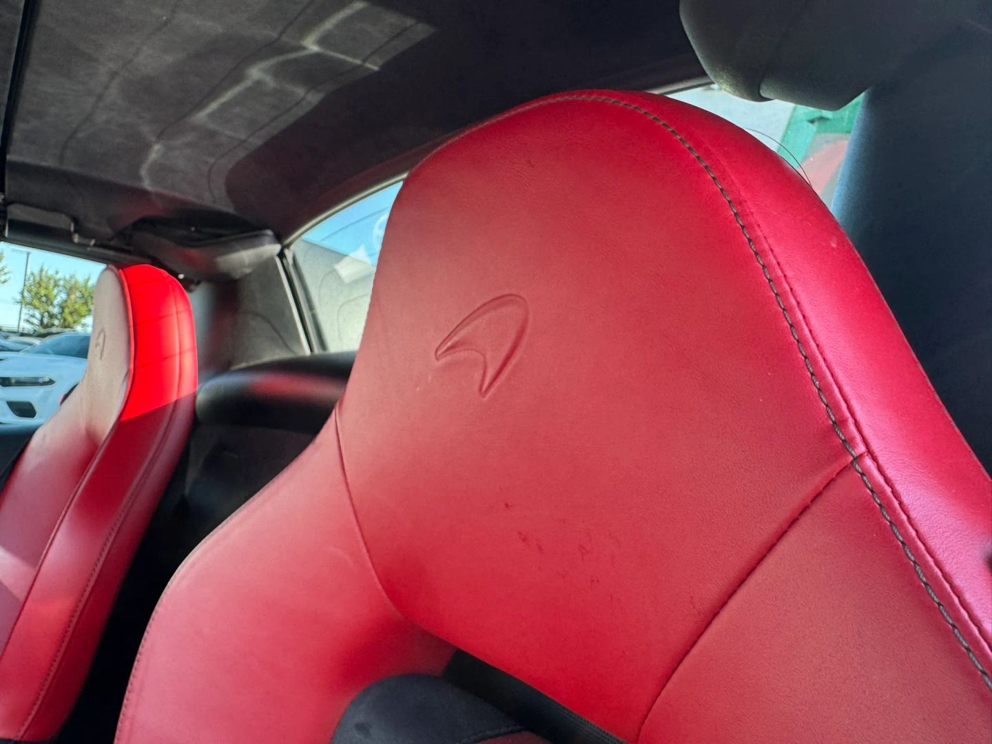 Photo 41 of this McLaren 570S
