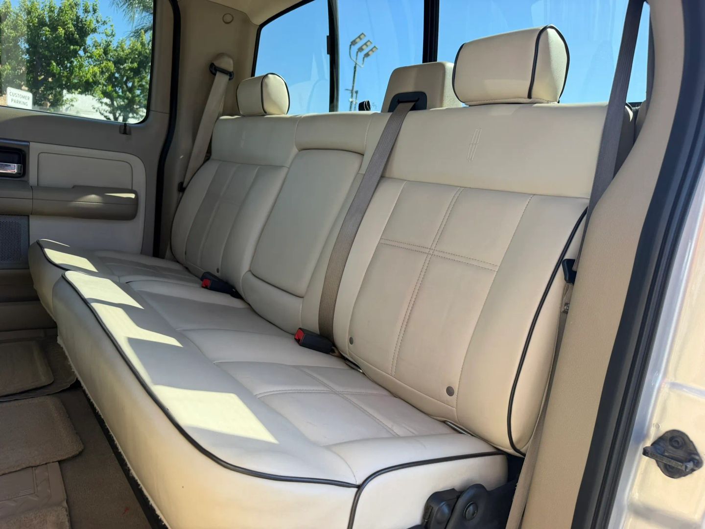 Photo 13 of this Lincoln Mark LT