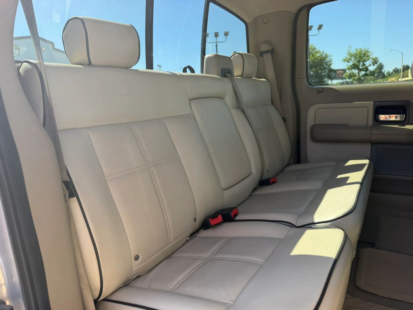 Photo 18 of this Lincoln Mark LT