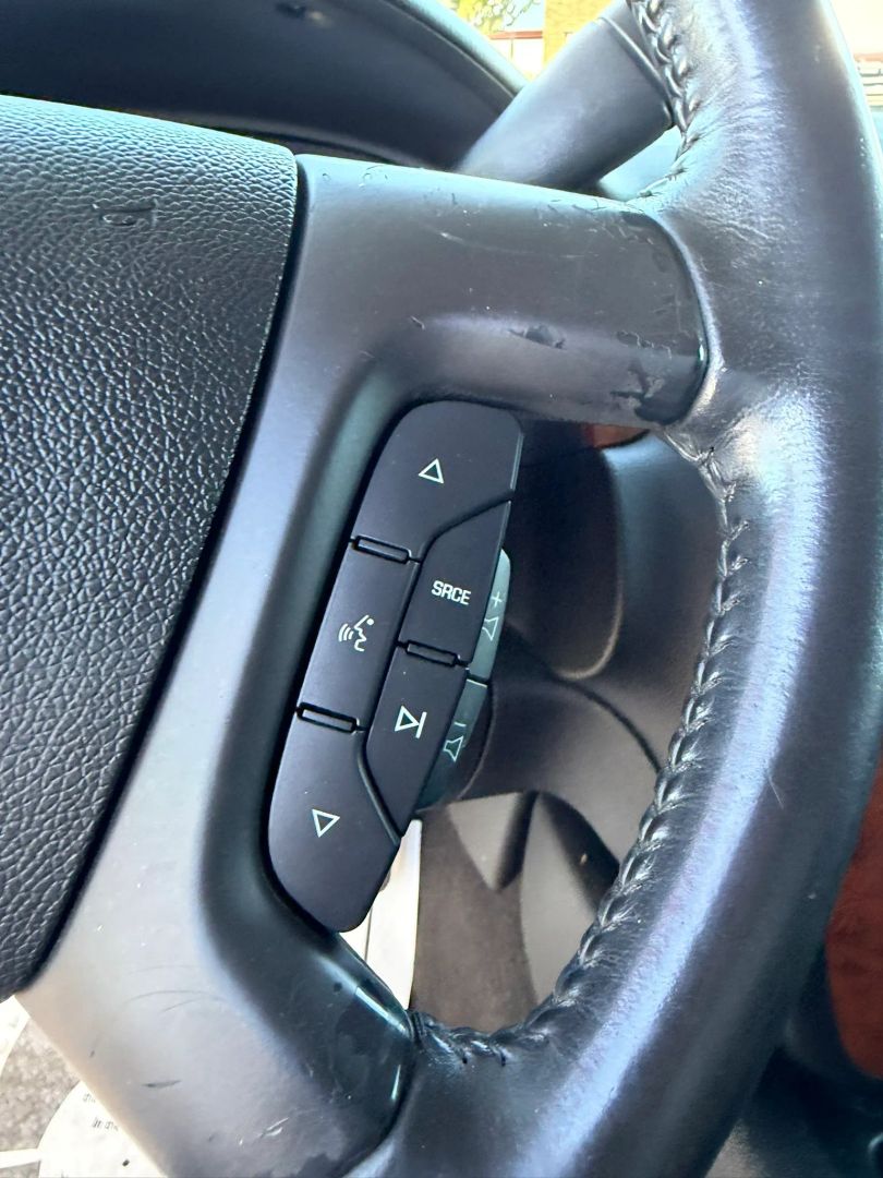 Photo 22 of this Chevrolet Silverado 1500