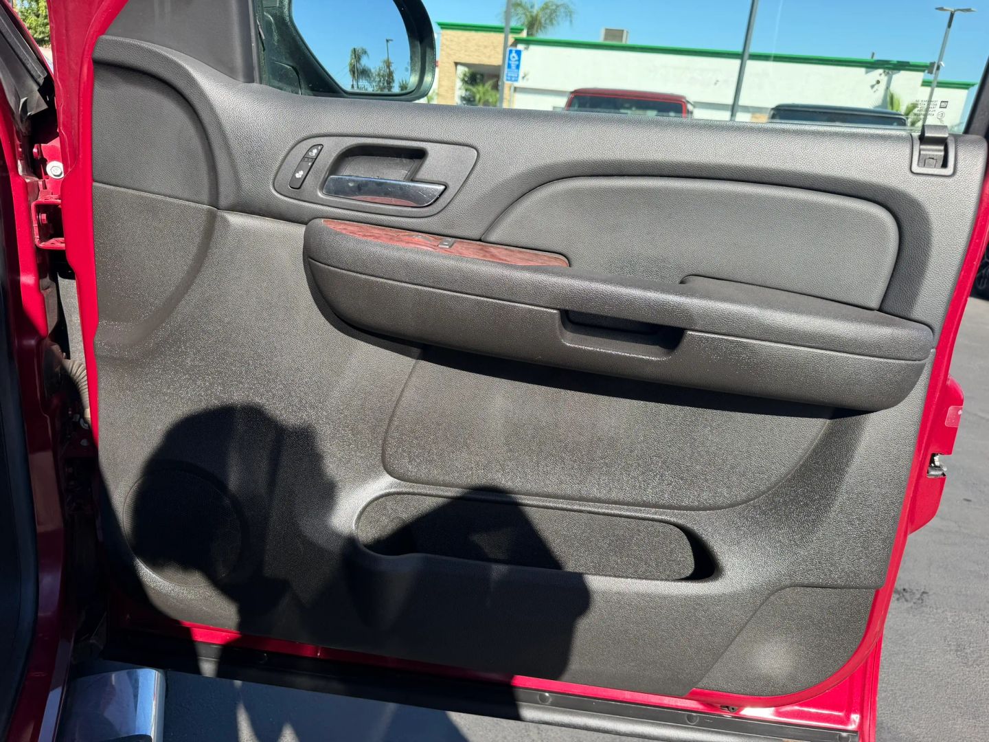 Photo 16 of this Chevrolet Silverado 1500