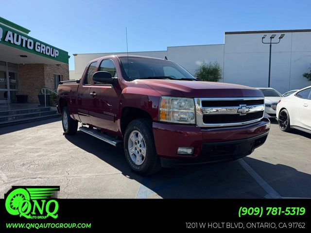 2007 Chevrolet Silverado 1500 Pickup Truck Rear-Wheel Drive Automatic