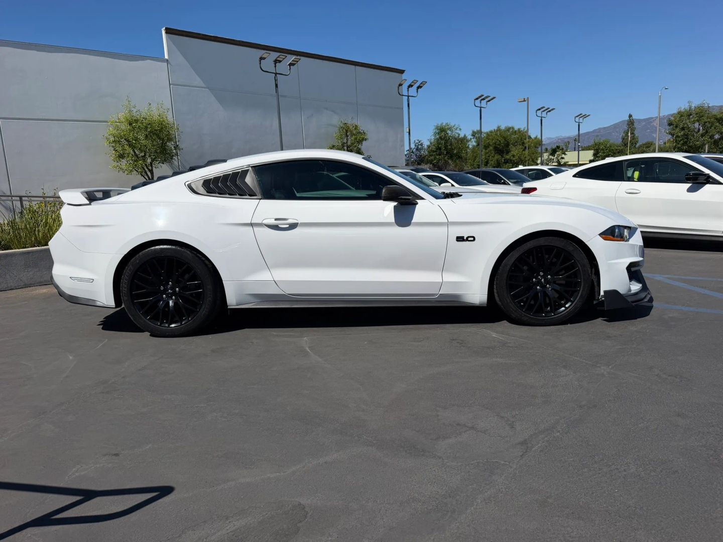 Photo 4 of this Ford Mustang