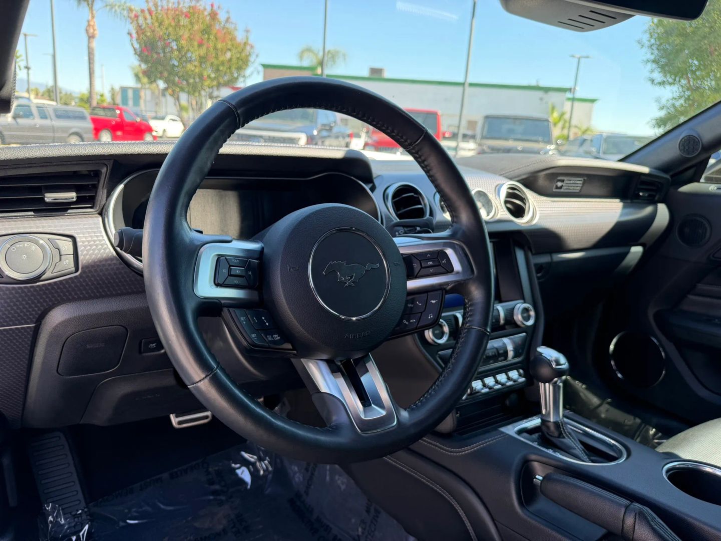 Photo 11 of this Ford Mustang