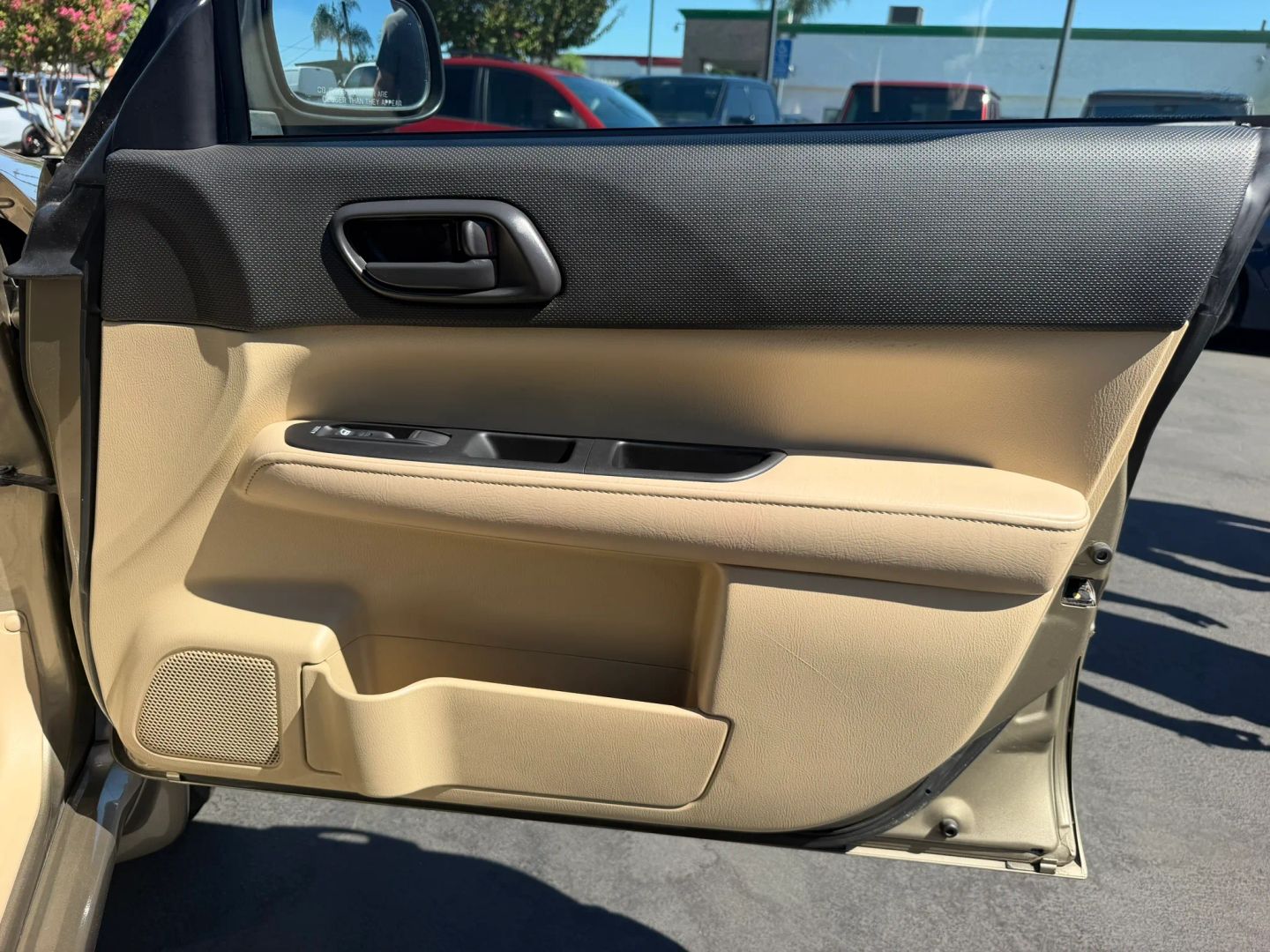 Photo 16 of this Subaru Forester (Natl)