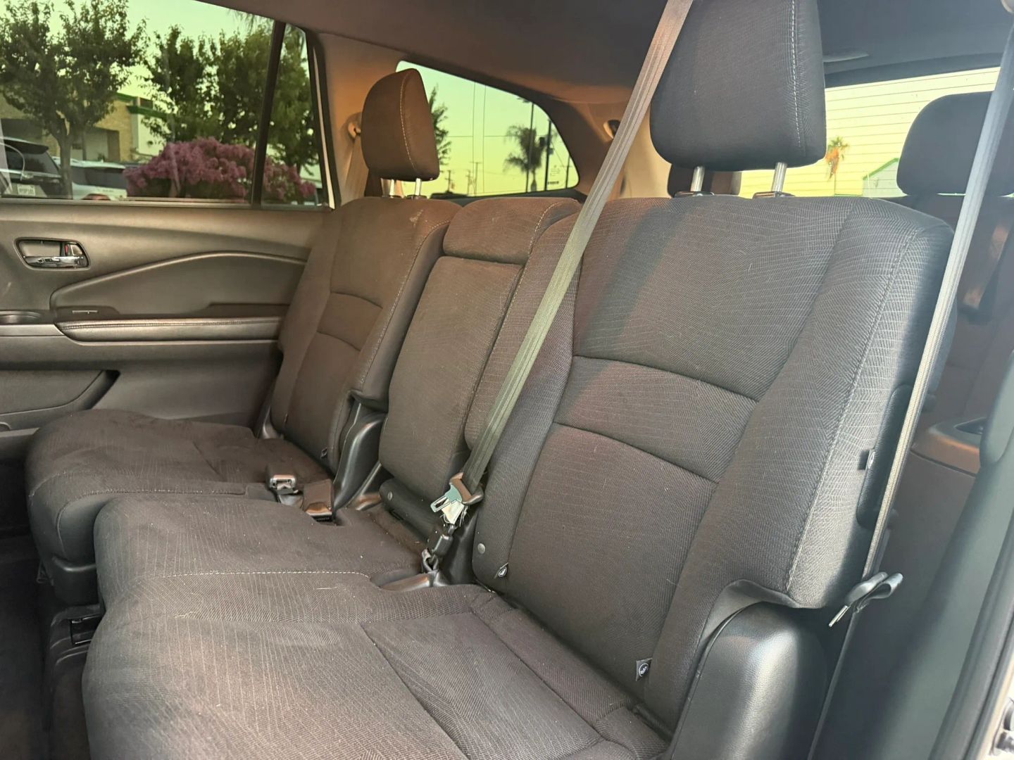 Photo 13 of this Honda Pilot