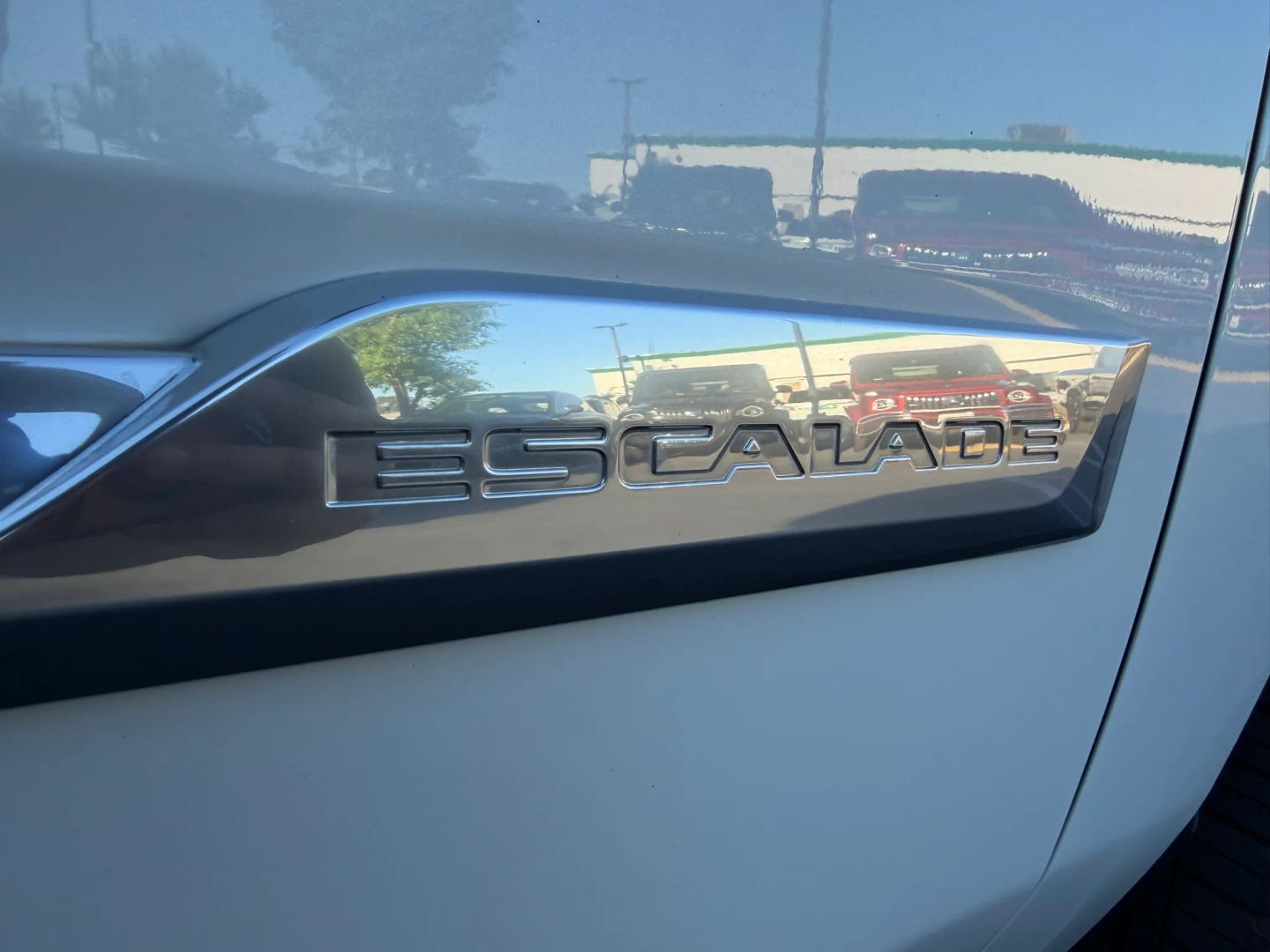 Photo 17 of this Cadillac Escalade