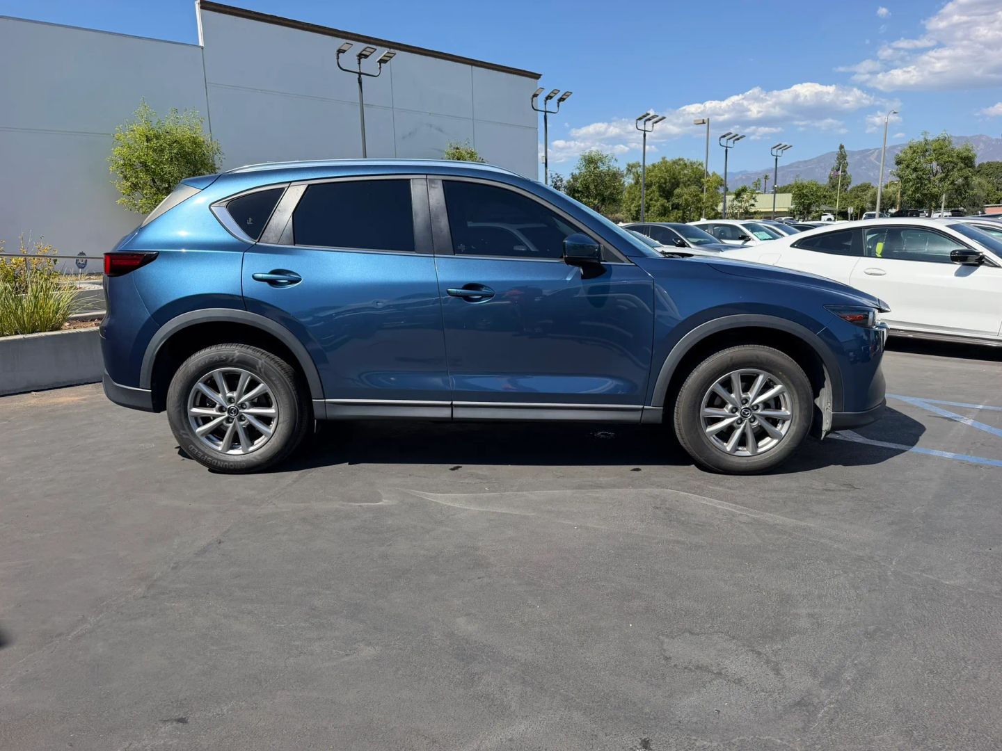 Photo 5 of this Mazda CX-5