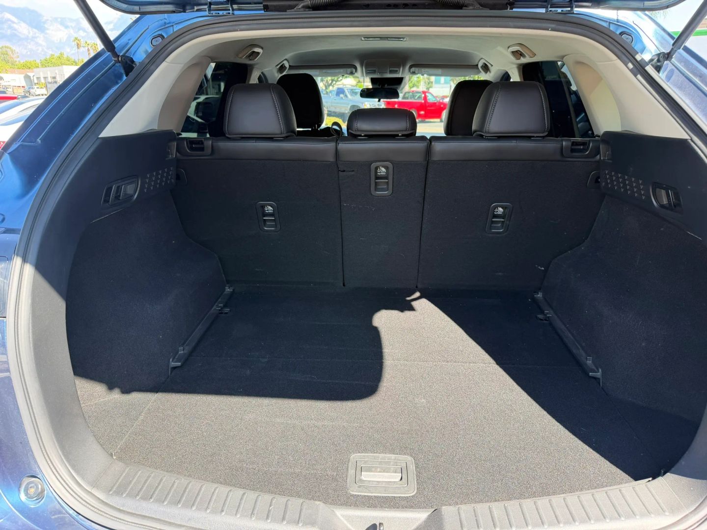 Photo 16 of this Mazda CX-5