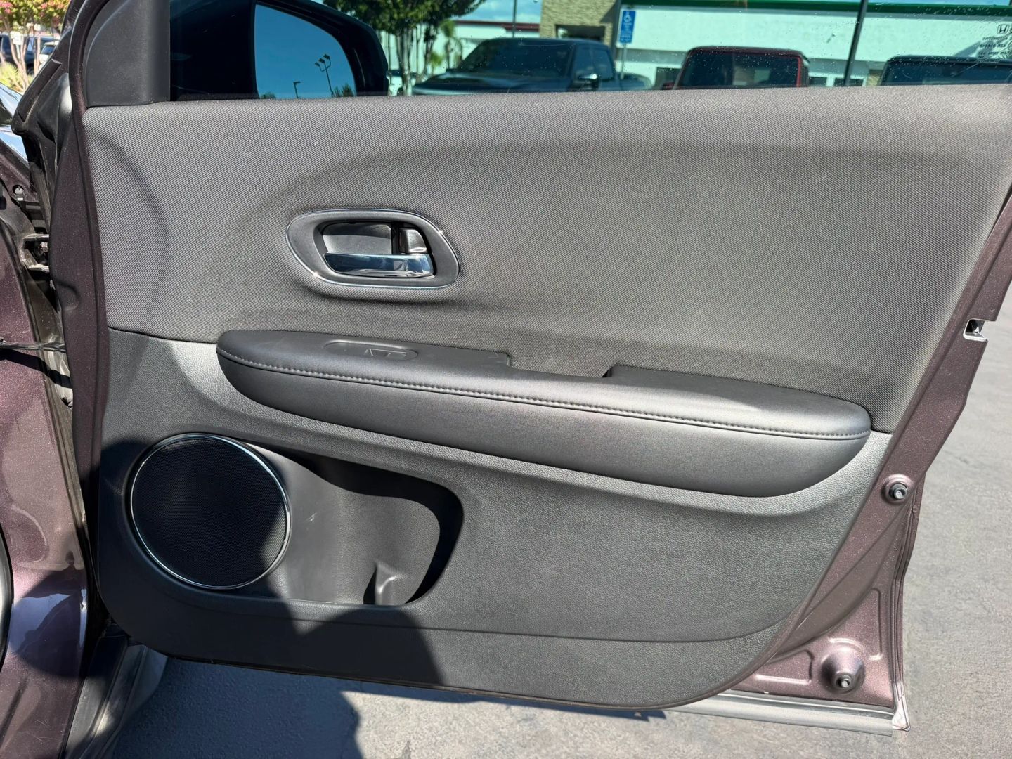 Photo 15 of this Honda HR-V