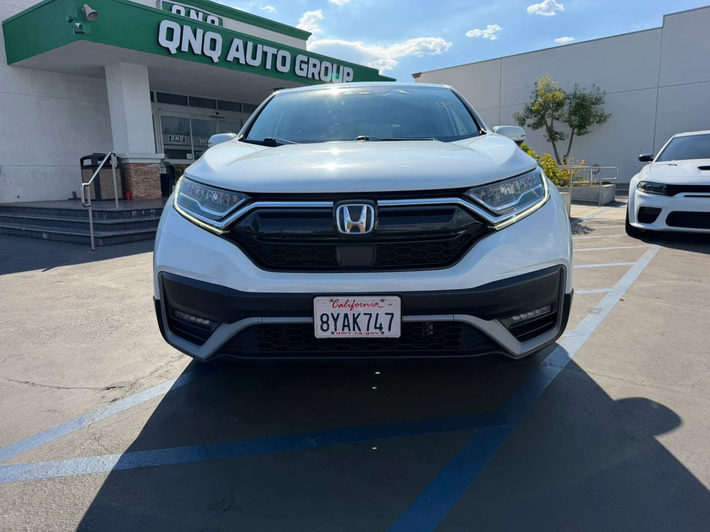 Photo 2 of this Honda CR-V Hybrid
