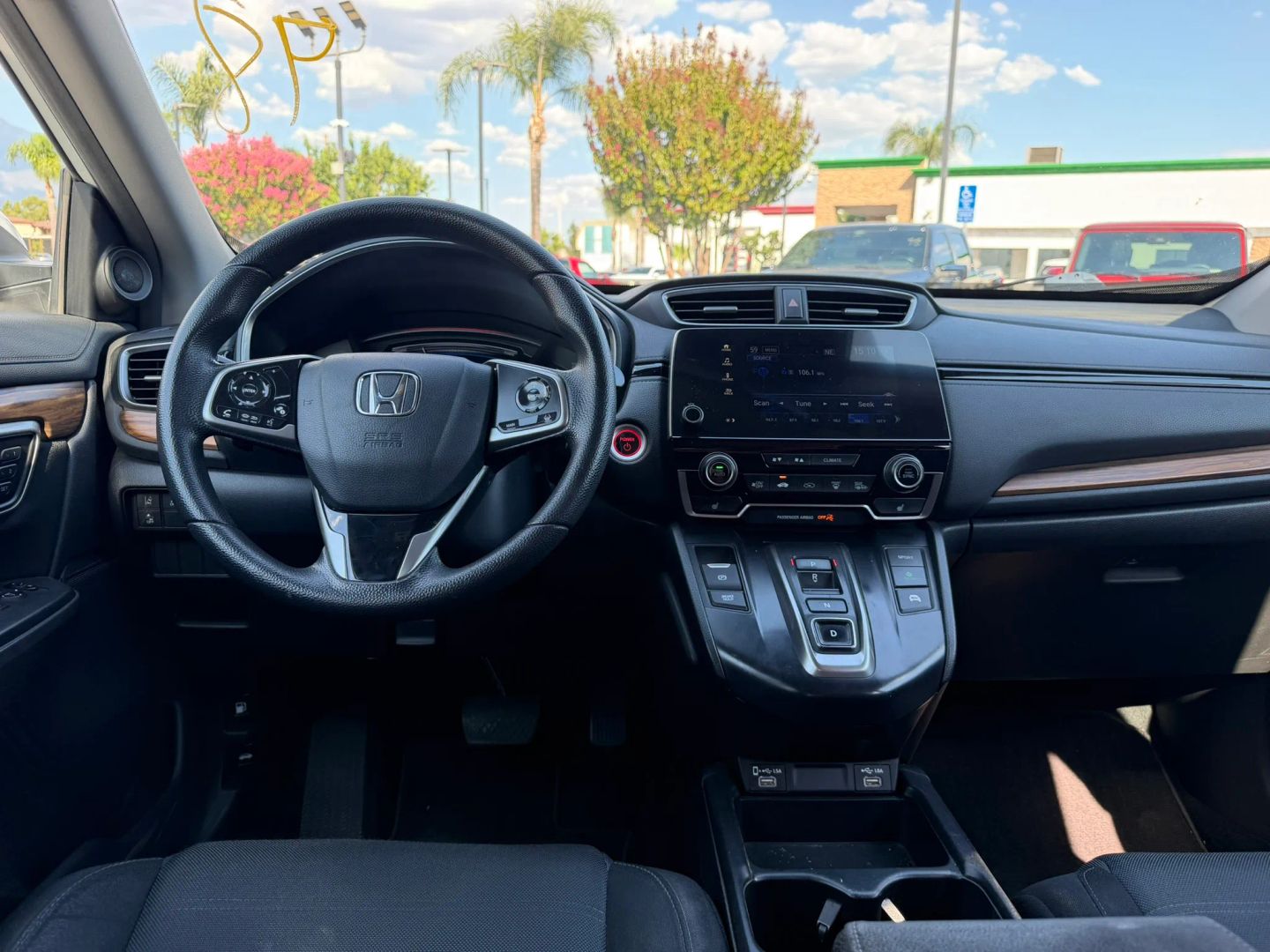 Photo 23 of this Honda CR-V Hybrid
