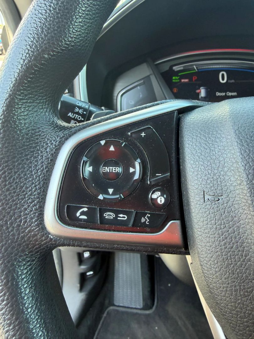 Photo 26 of this Honda CR-V Hybrid