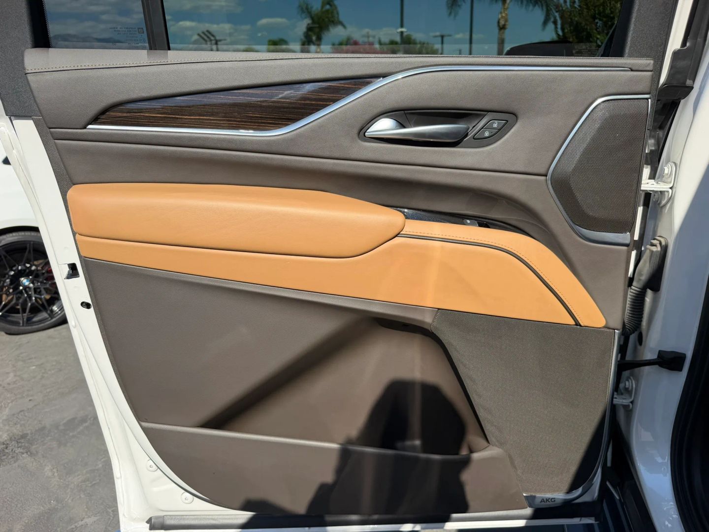 Photo 18 of this Cadillac Escalade ESV