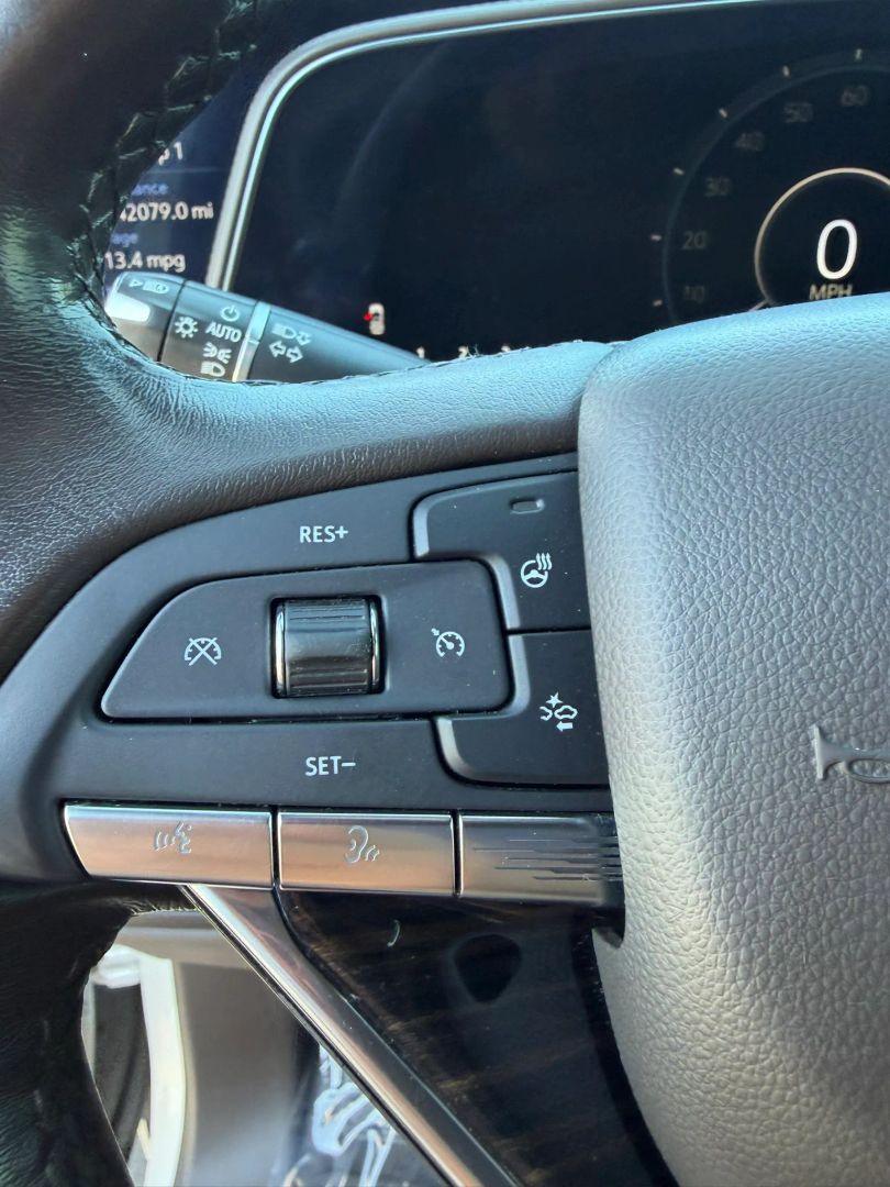 Photo 30 of this Cadillac Escalade ESV