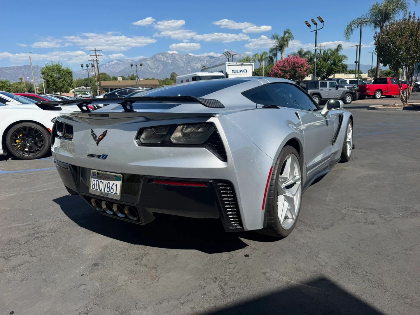 Photo 6 of this Chevrolet Corvette