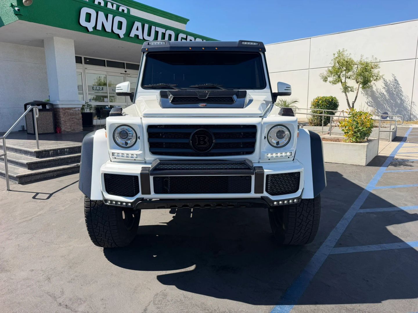 Photo 3 of this Mercedes-Benz G 550 4x4 Squared