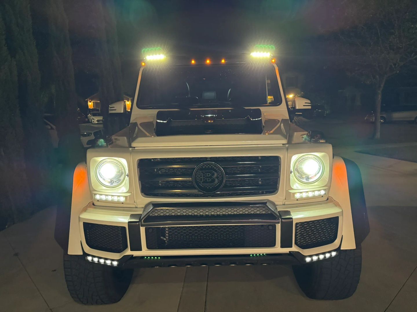 Photo 69 of this Mercedes-Benz G 550 4x4 Squared