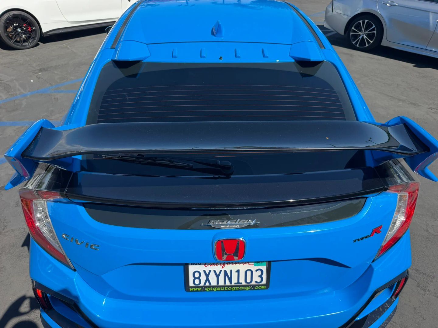 Photo 9 of this Honda Civic Type R