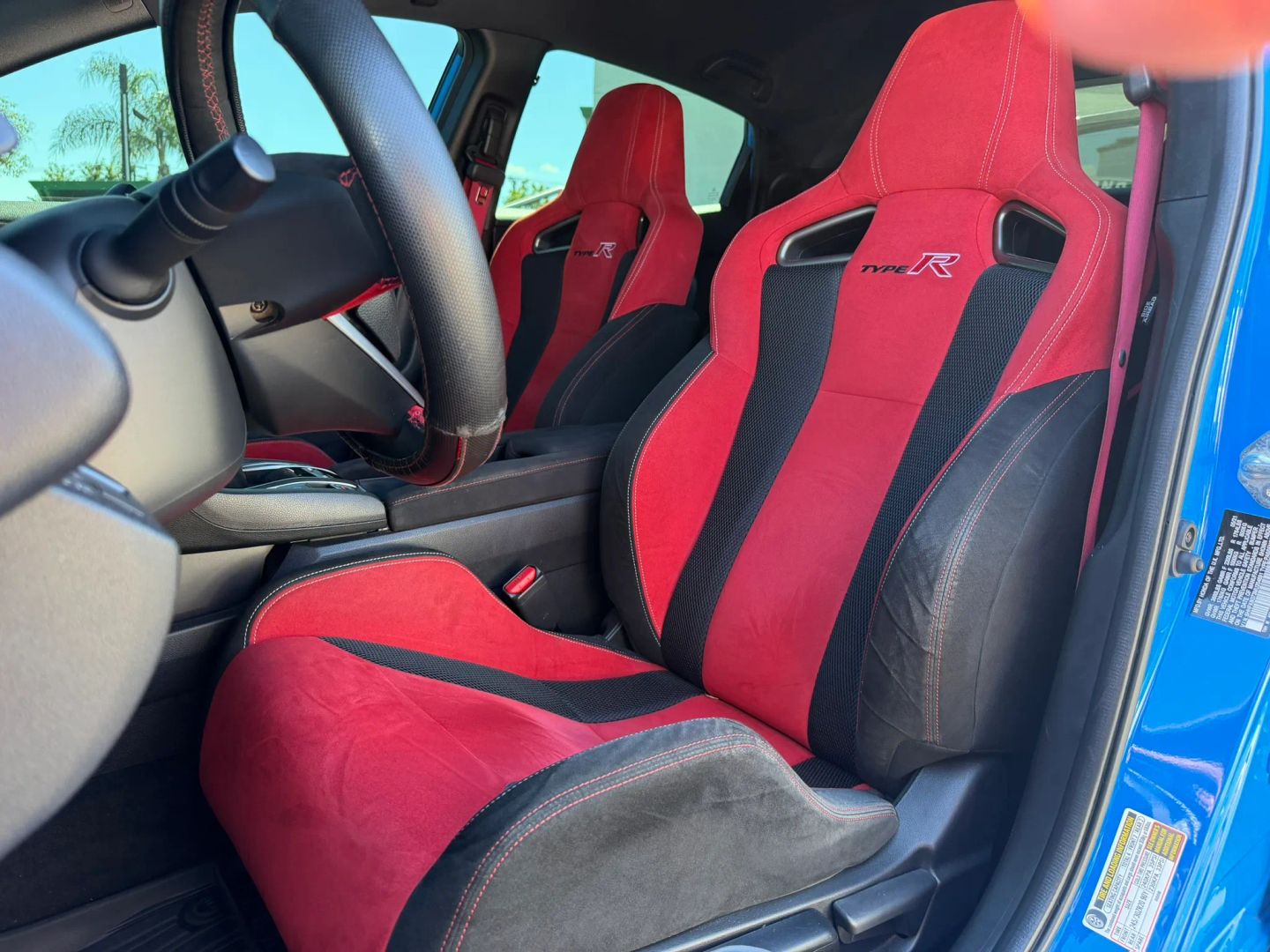 Photo 13 of this Honda Civic Type R