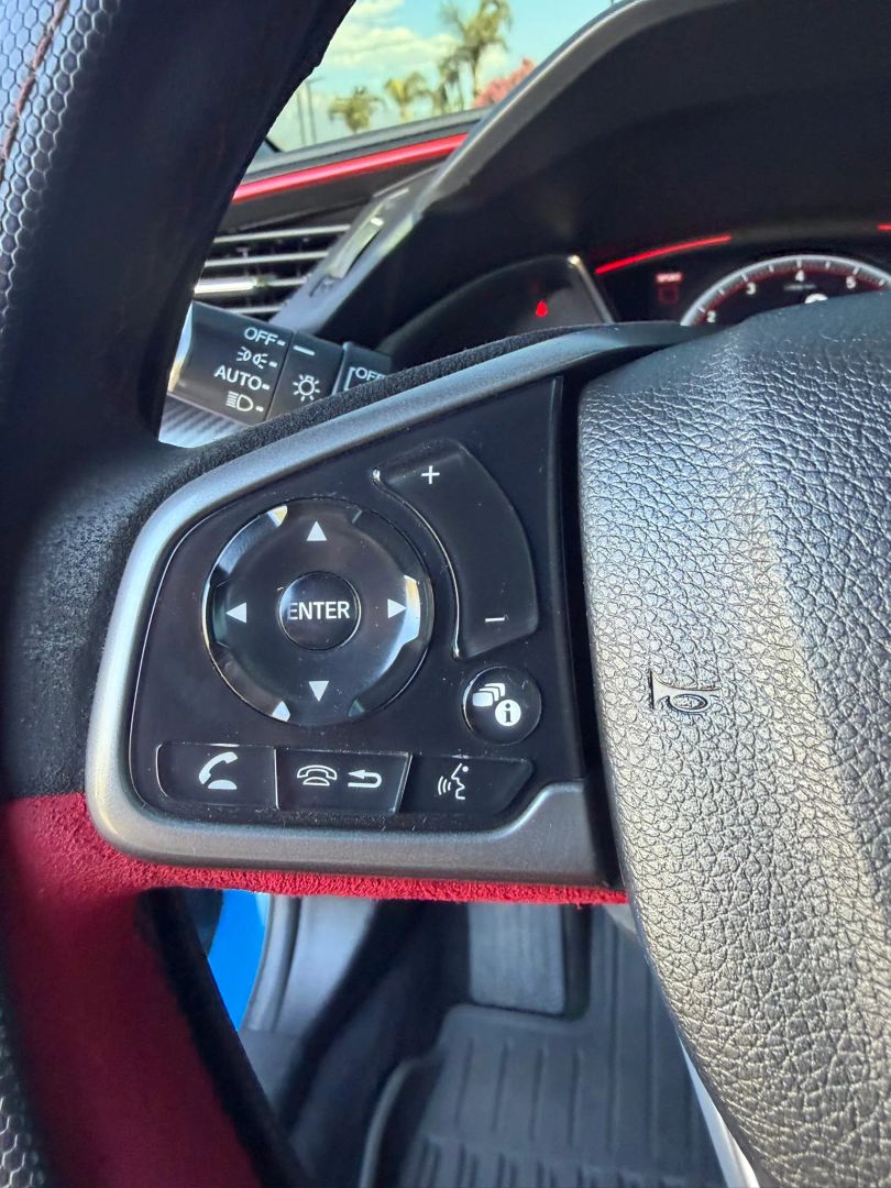 Photo 25 of this Honda Civic Type R