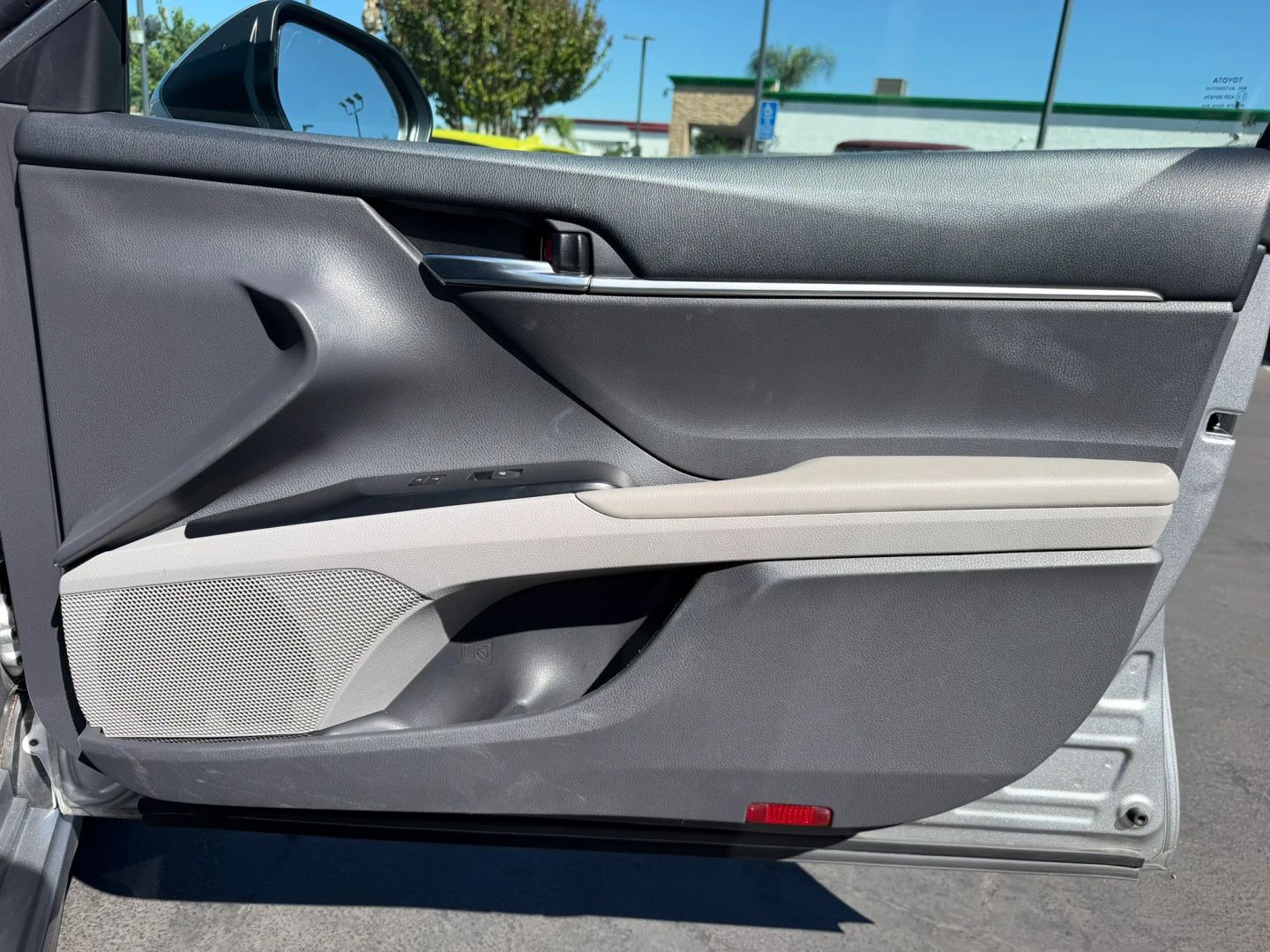 Photo 15 of this Toyota Camry