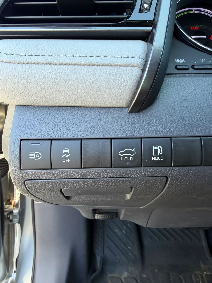 Photo 28 of this Toyota Camry