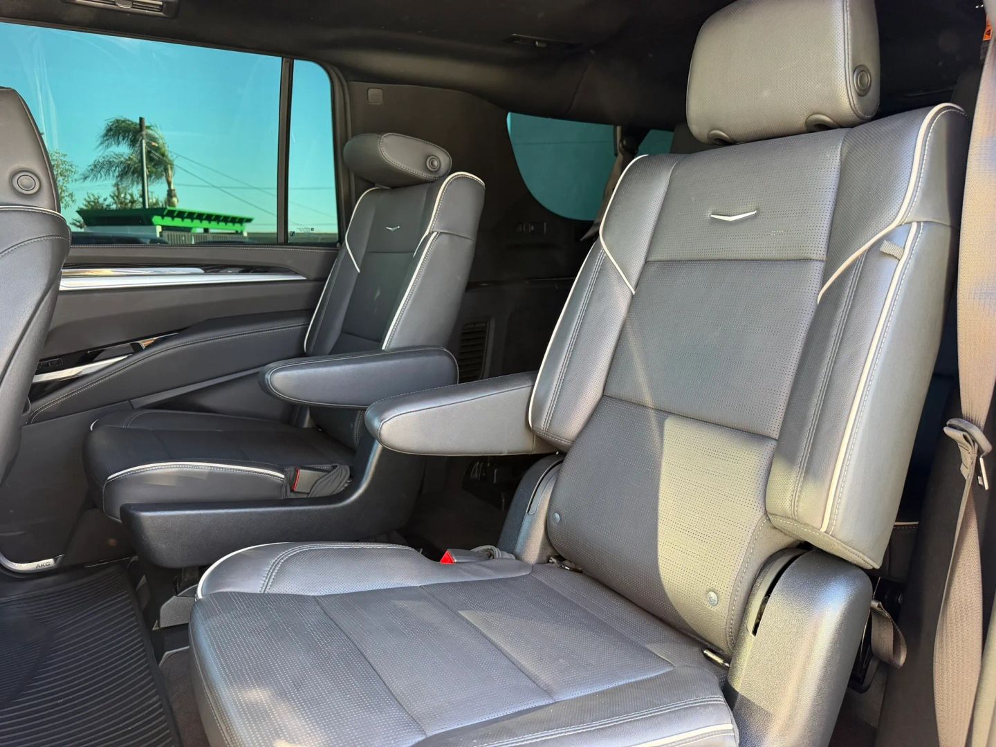 Photo 10 of this Cadillac Escalade ESV