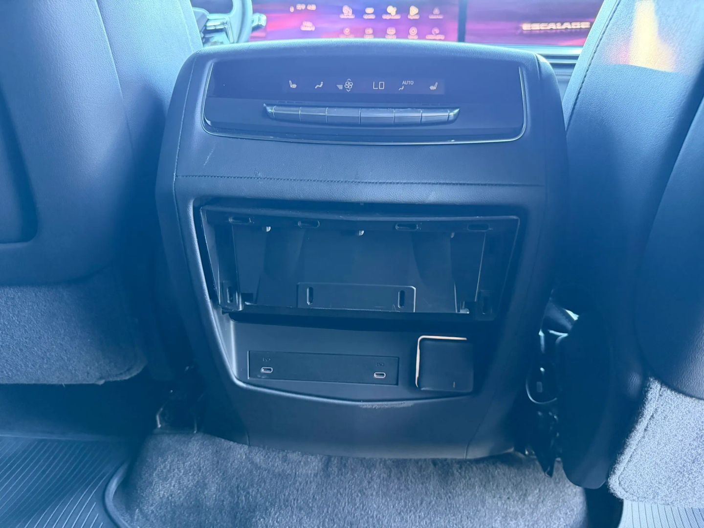 Photo 27 of this Cadillac Escalade ESV