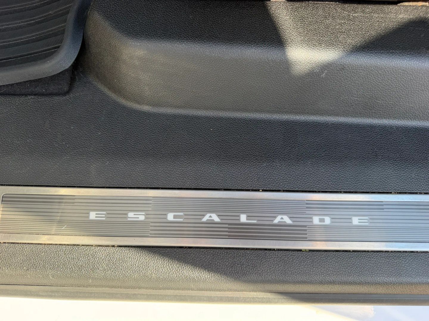 Photo 44 of this Cadillac Escalade ESV