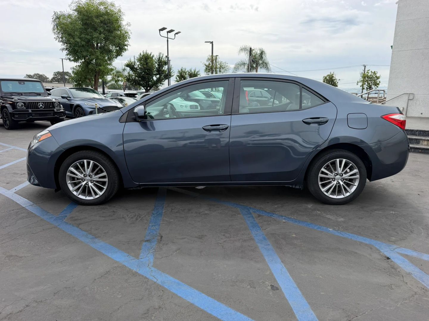 Photo 5 of this Toyota Corolla