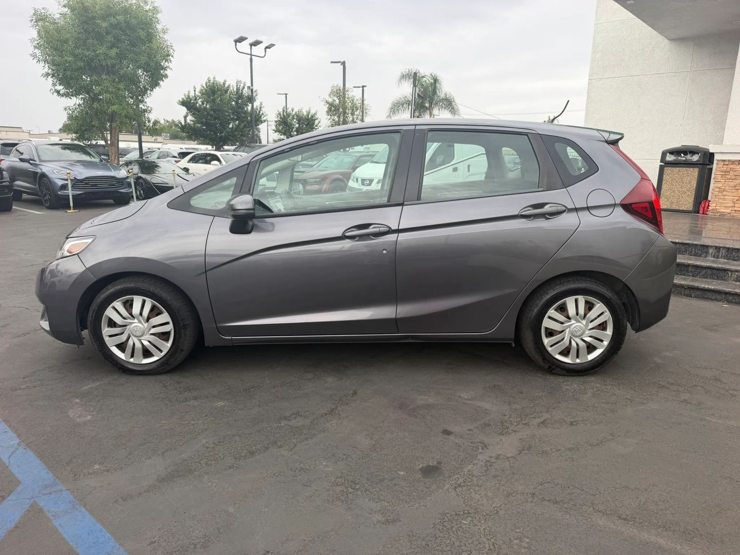 Photo 5 of this Honda Fit