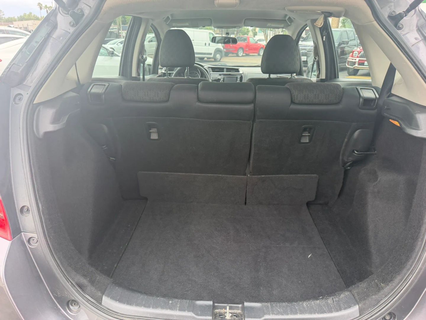 Photo 14 of this Honda Fit