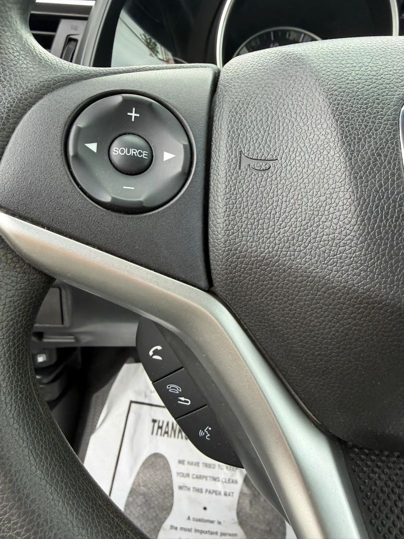 Photo 21 of this Honda Fit