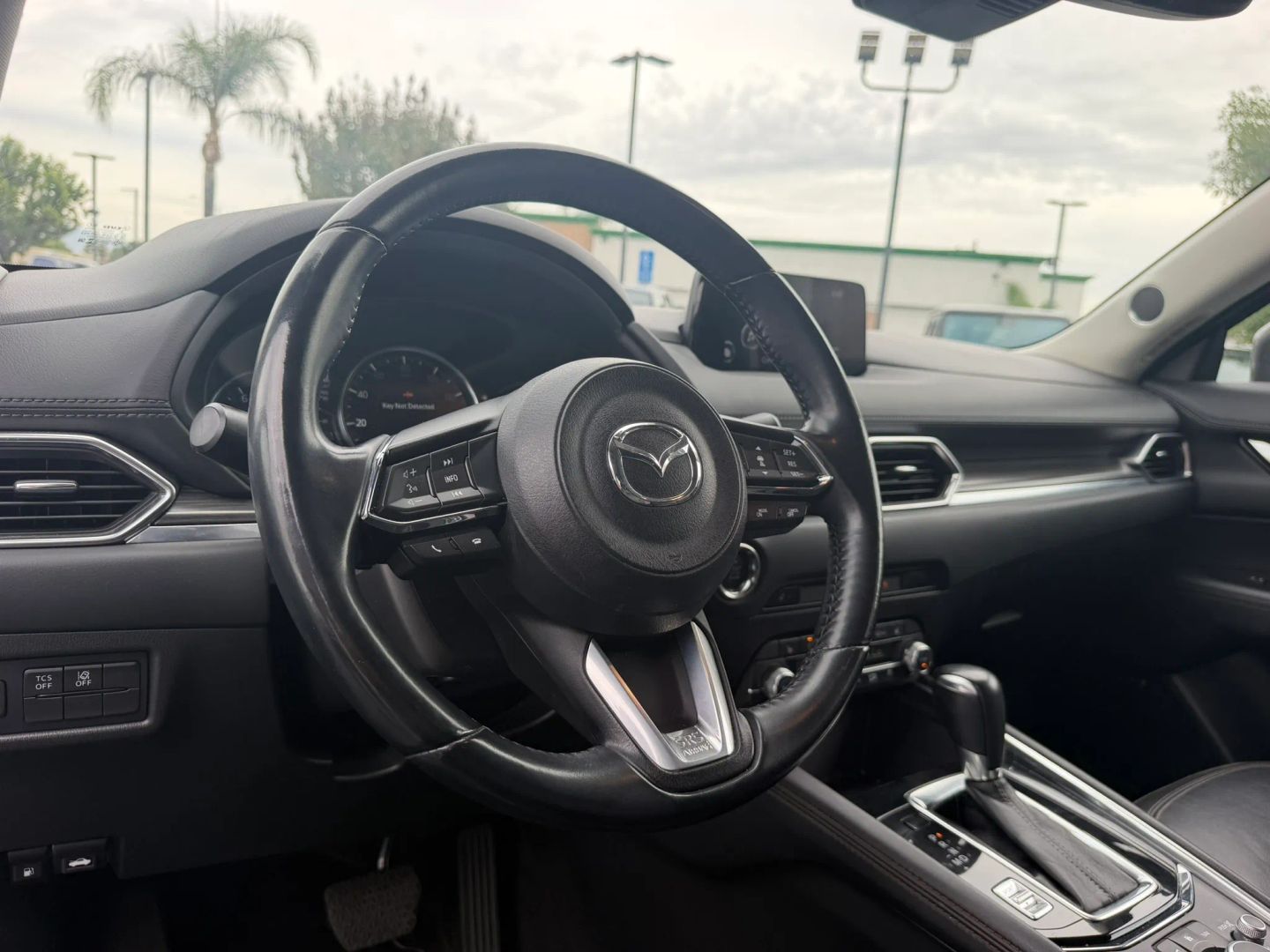 Photo 11 of this Mazda CX-5