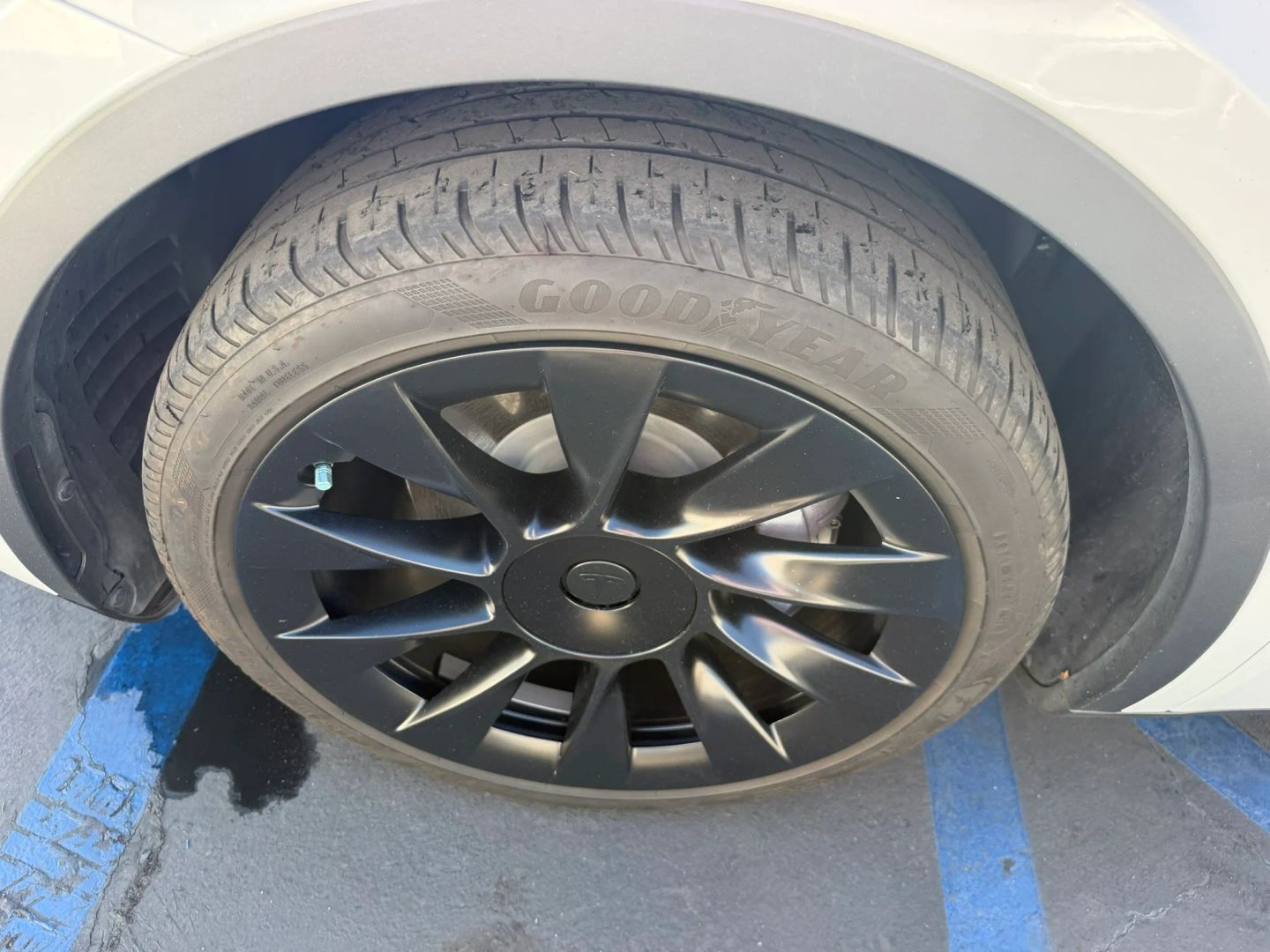 Photo 37 of this Tesla Model Y