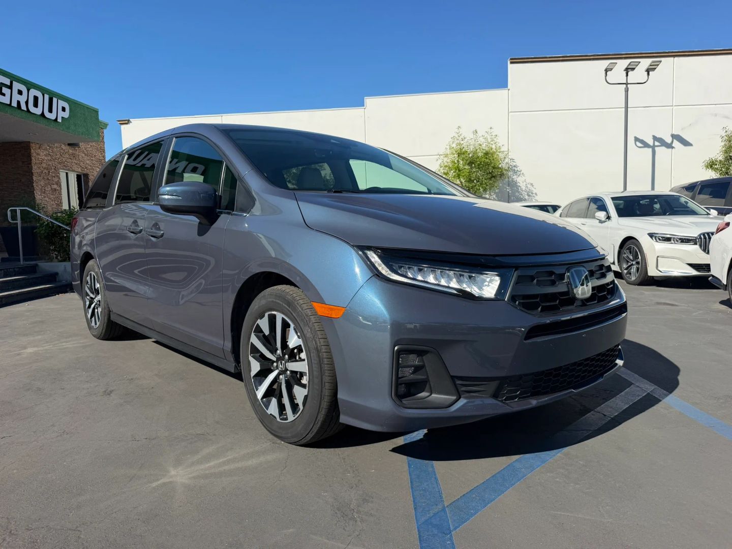 Photo 5 of this Honda Odyssey