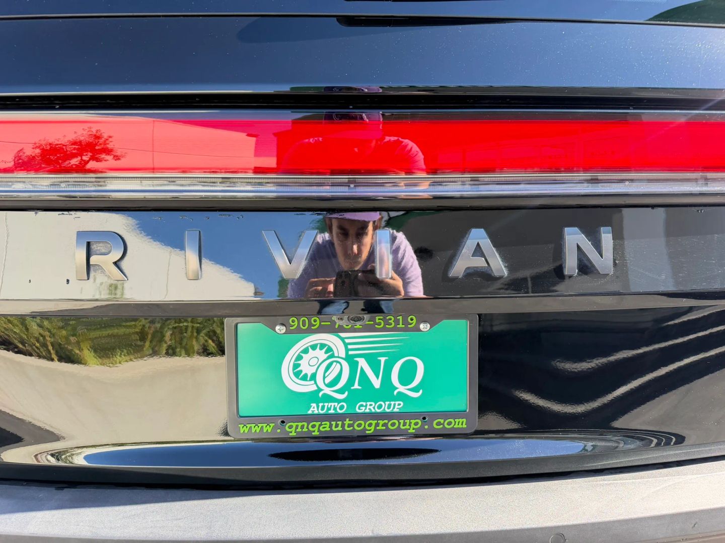 Photo 15 of this Rivian R1S