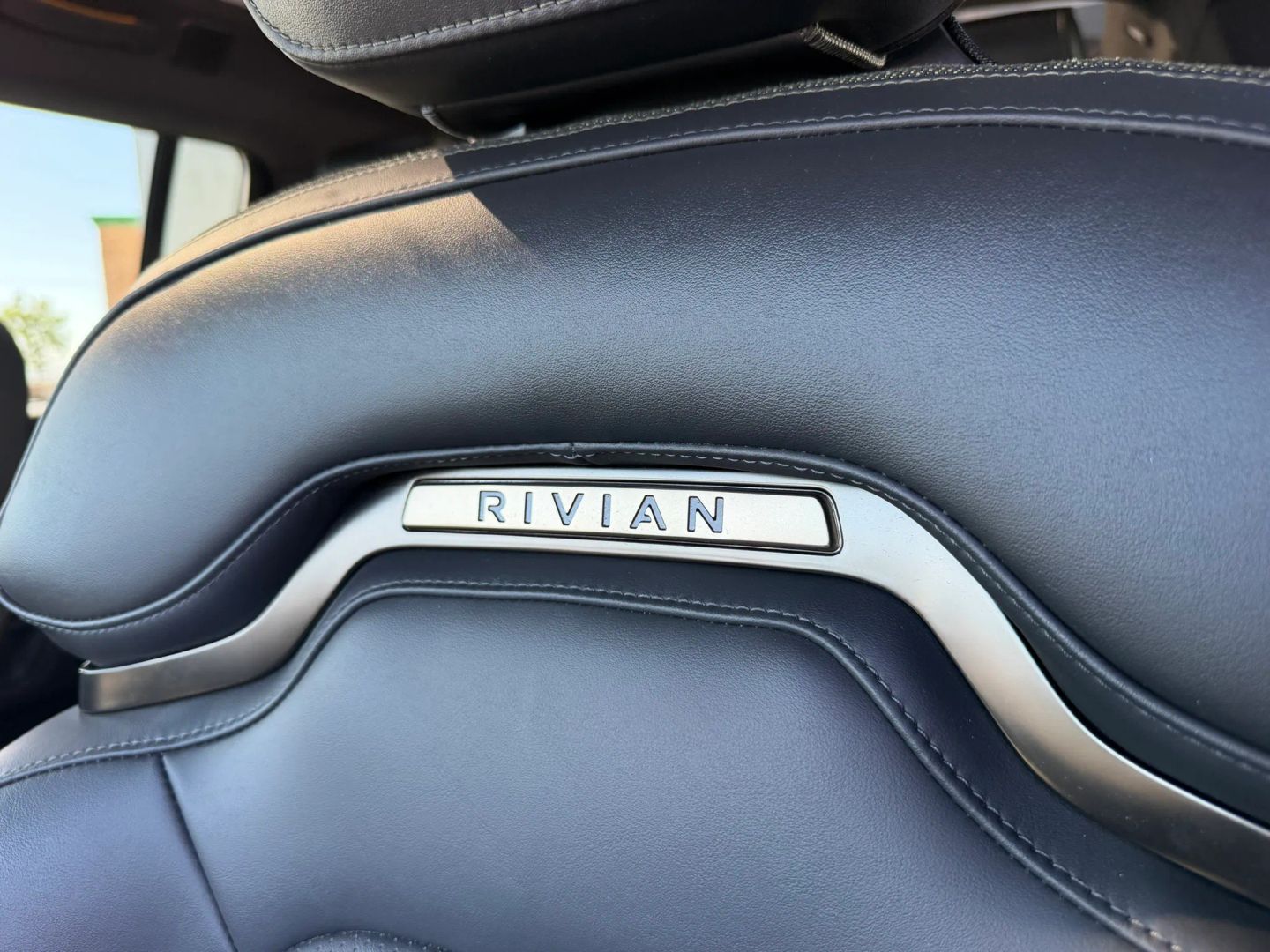 Photo 40 of this Rivian R1S