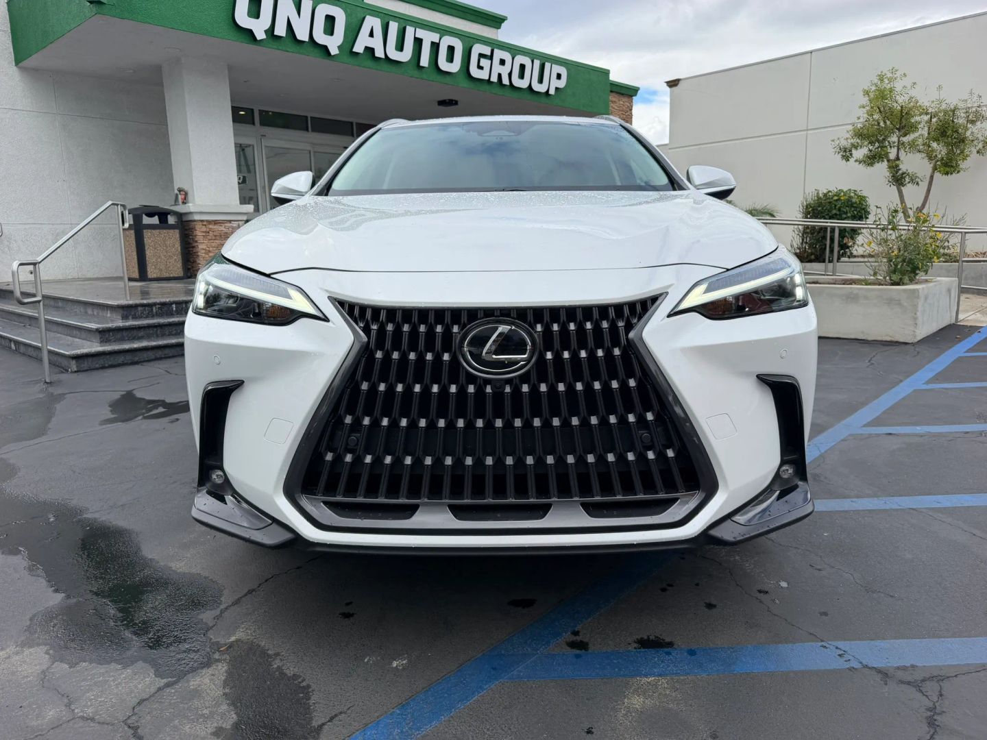 Photo 3 of this Lexus NX 350