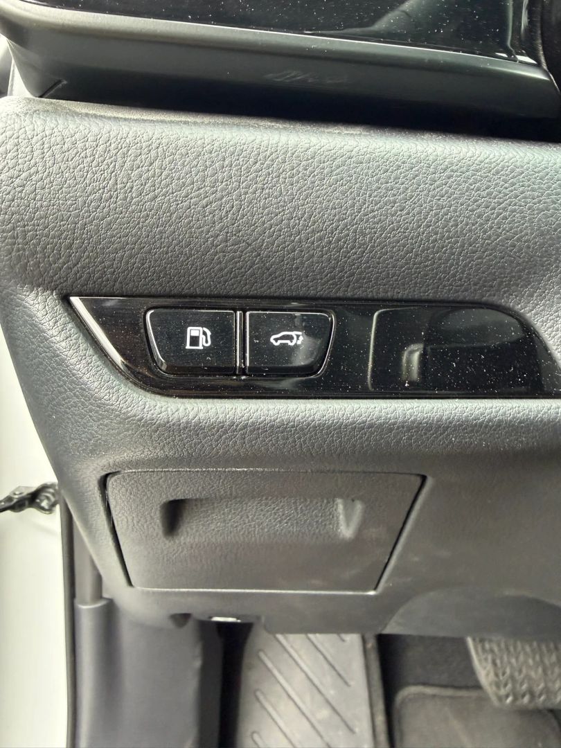 Photo 37 of this Lexus NX 350